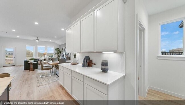 Building Photo - 1517 Sunrise Gables Dr