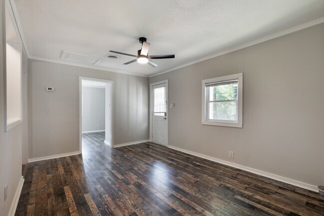 Building Photo - 4516 Sevierville Pike