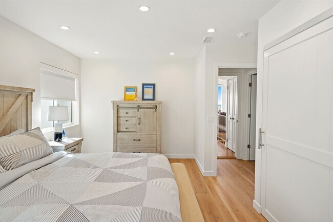 Building Photo - 3321O- Deja Blue | Hollywood Beach Oceanfront| FURNISHED