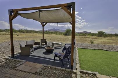 Building Photo - Rural Property in Vail on 1 acre fully fenced