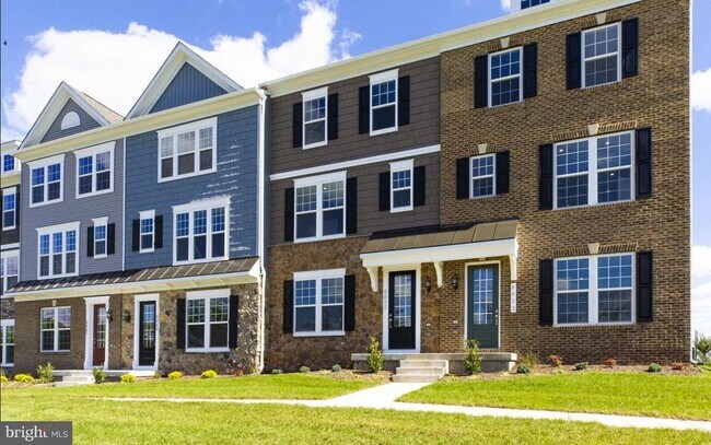 Building Photo - 6051 Camerons Ferry Dr