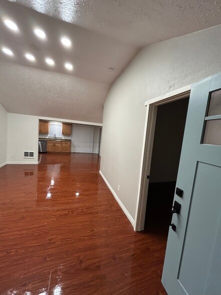 LR from front door, 2nd bdrm off LR - 520 Walnut St