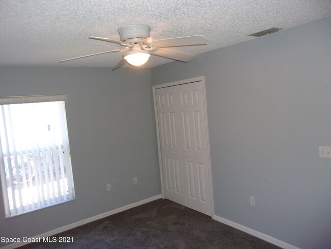 Building Photo - 3908 Upmann Dr