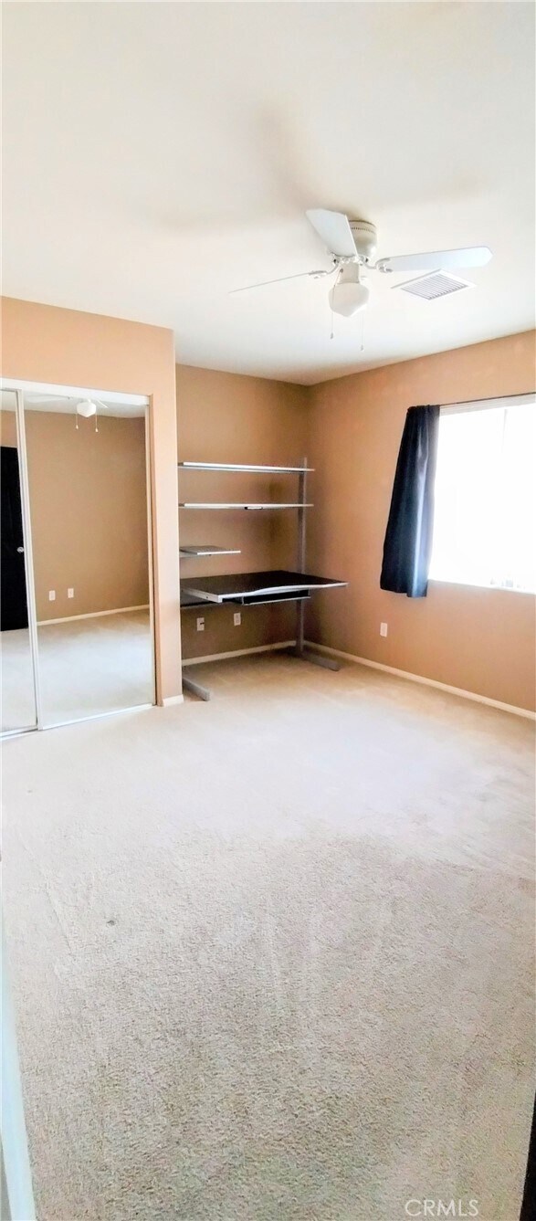 Building Photo - 72133 Sunnyslope Dr