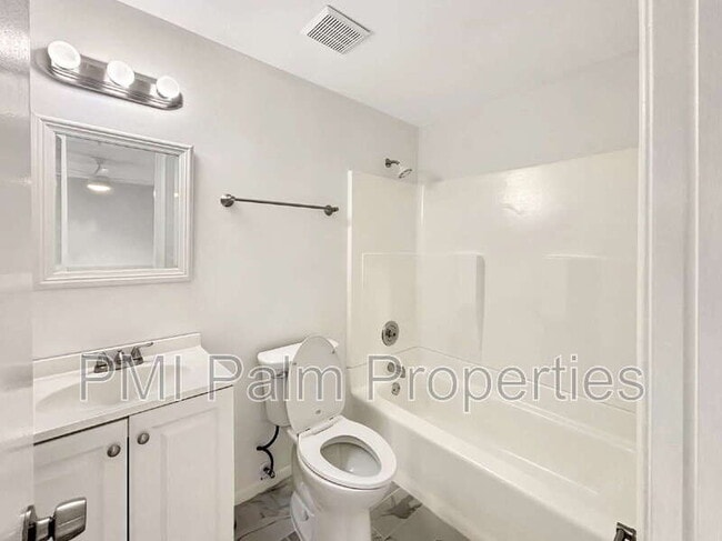 Building Photo - 304 Georgian Park Dr