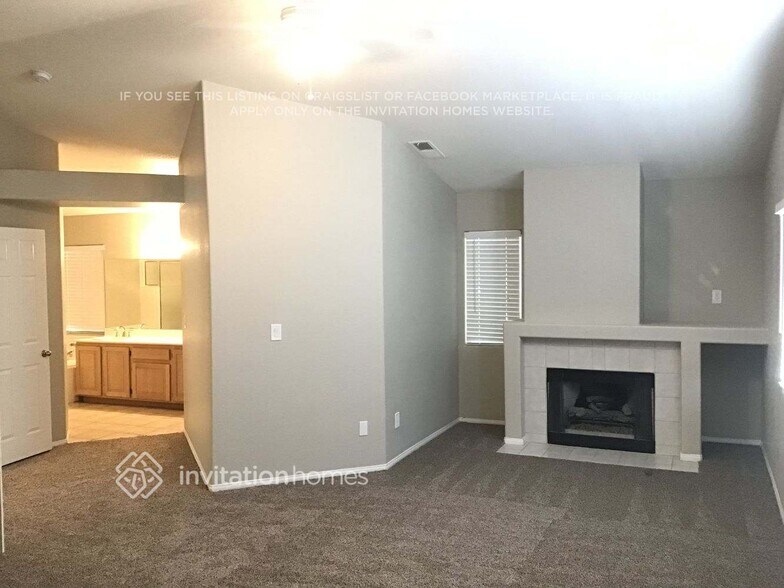 Building Photo - 198 Kachina Dr