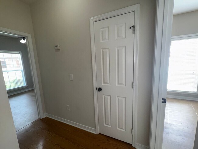 Building Photo - For Rent in Brandon School District!