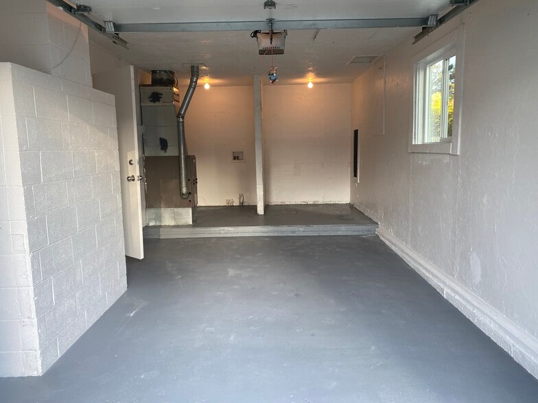 Building Photo - 29305 33rd Ave S