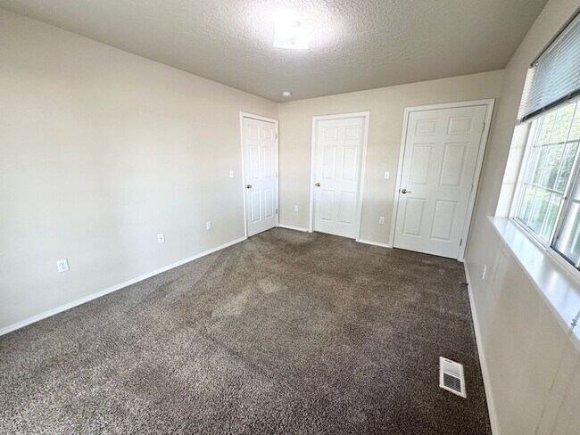 Building Photo - Corsair Lane 2