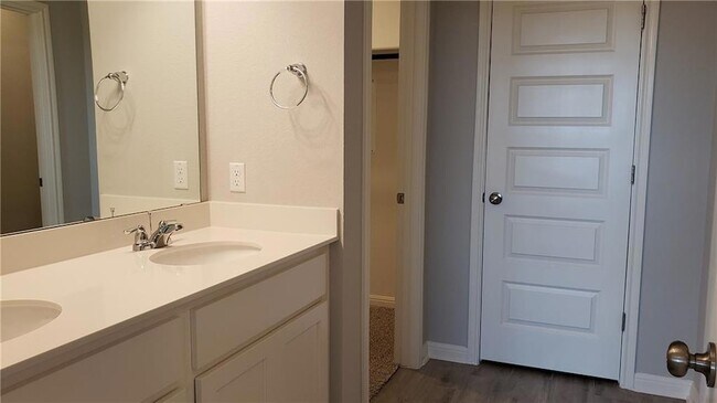 Building Photo - 1508 Whippletree Trl