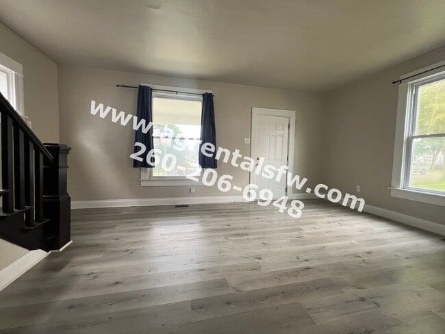 Building Photo - 3 bedroom house