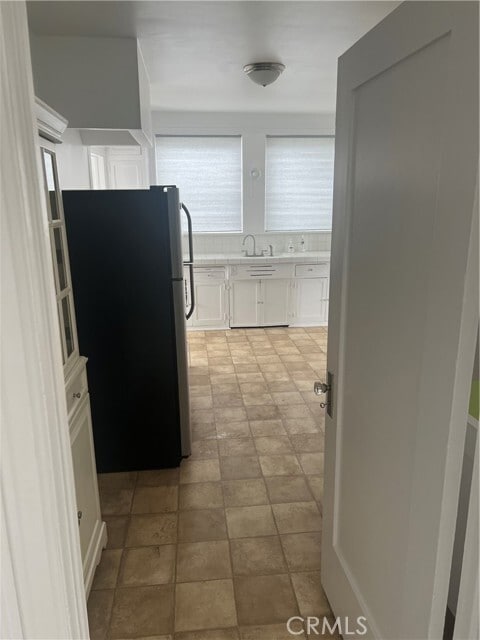 Building Photo - 4429 Victoria Park Dr