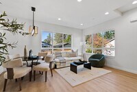 Building Photo - Modern Elegance in the Heart of Wallingford