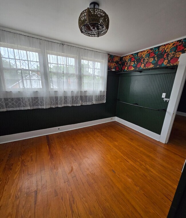 Building Photo - 808 Highland Ave