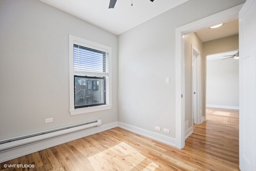 Building Photo - 547 Chestnut St