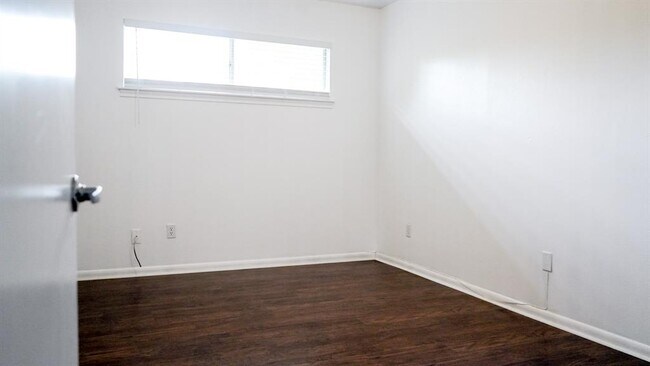 Building Photo - 6708 Biggs Ct