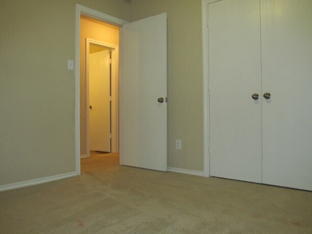 Building Photo - 12215 Turchin Dr