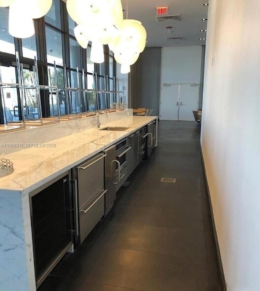 Building Photo - 1600 NE 1st Ave