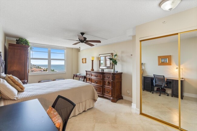 Building Photo - 4505 S Ocean Blvd