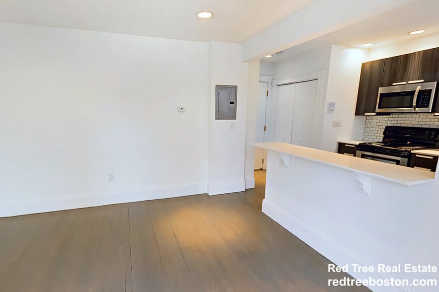 Building Photo - 49 Massachusetts Ave