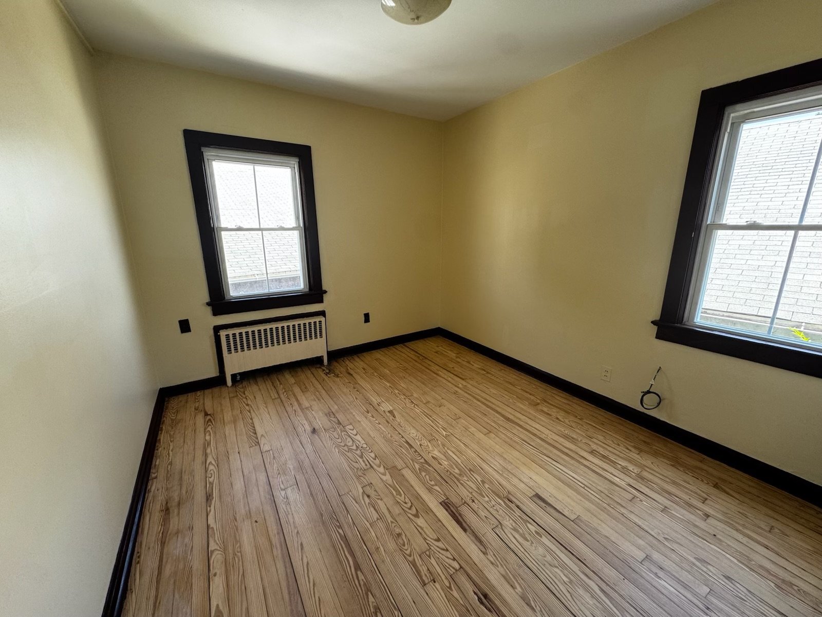 Building Photo - 226 Glen Cove Ave