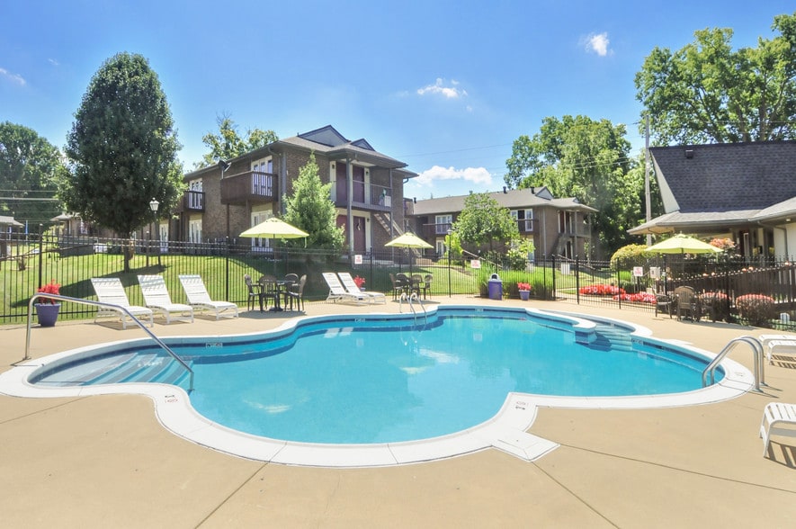 Bardstown Forest 2041 Shady Grove Way Louisville KY 40218 Apartment Finder