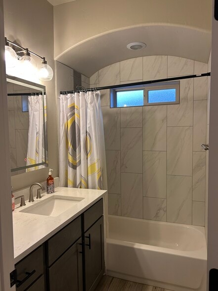 Building Photo - 518 San Simon Dr