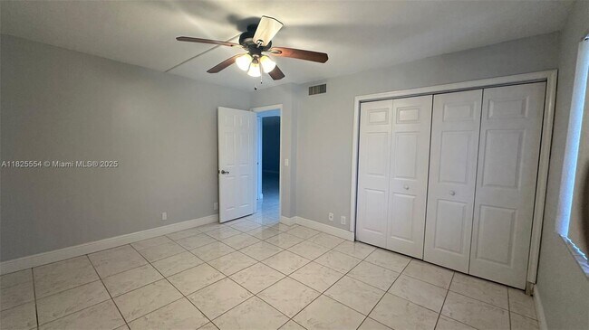 Building Photo - 16551 Blatt Blvd
