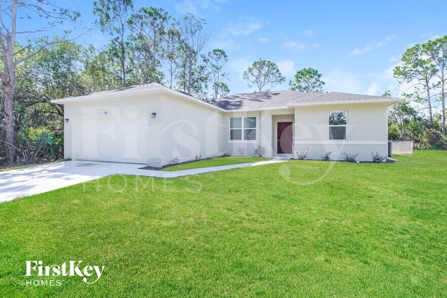 Building Photo - 164 Todd St SE