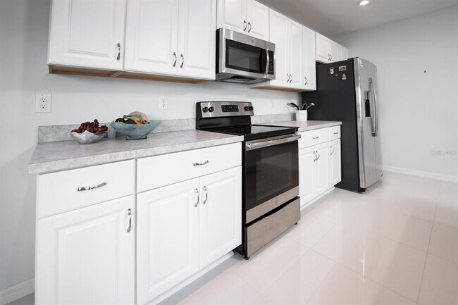 Building Photo - 458 Hamlet Lp