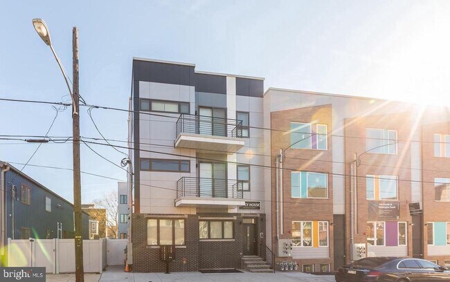 Building Photo - 1845 N 6th St