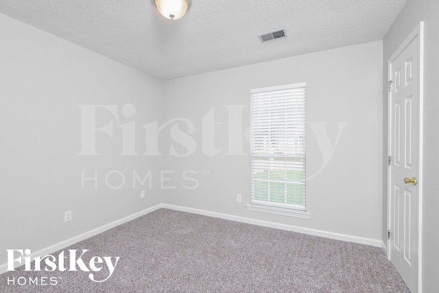 Building Photo - 2014 Plantation Pkwy