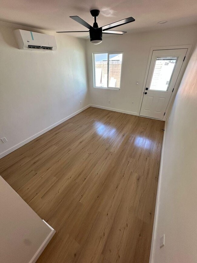 Building Photo - 1 Br 1 ba Home For Rent in Imperial Beach.