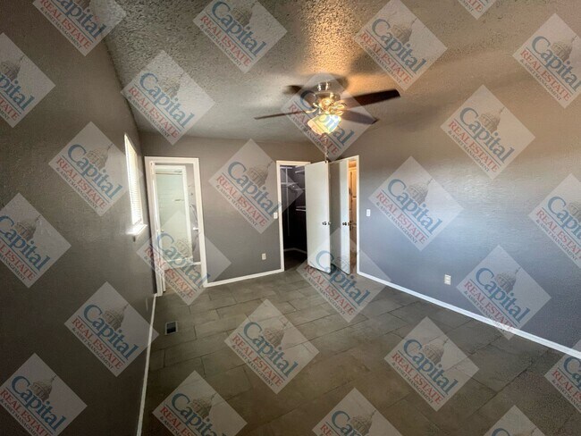 Building Photo - Home Sweet Home!!!