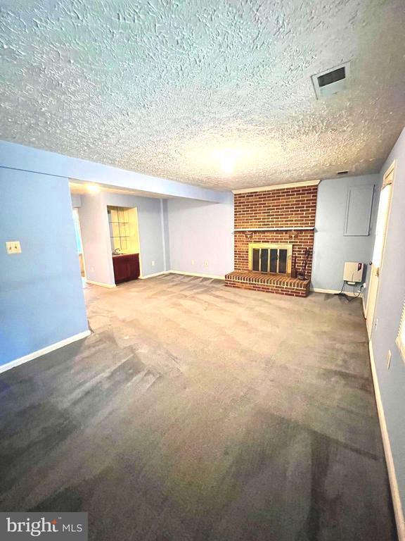 Building Photo - 401 Fleece Flower Dr