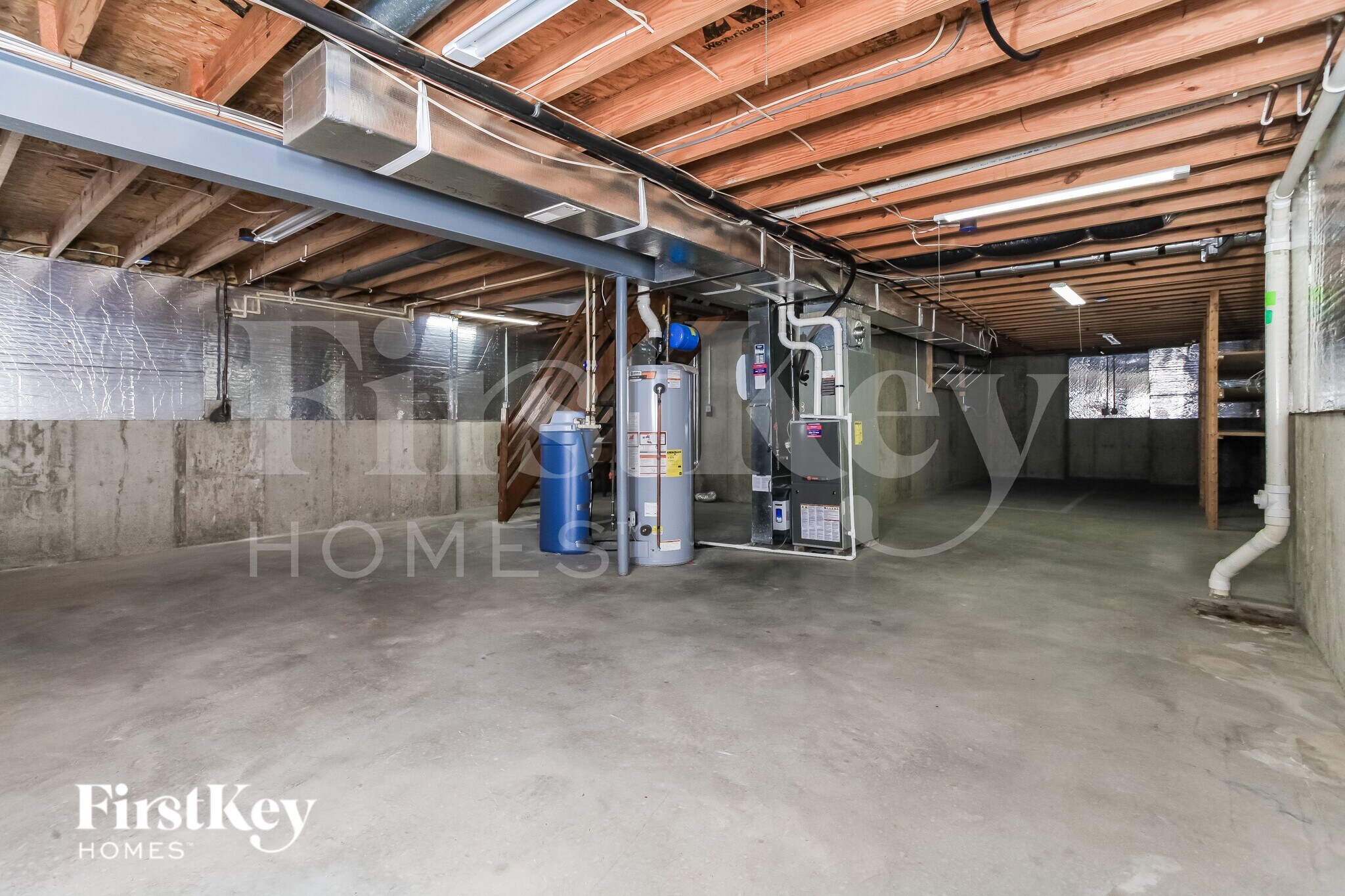 Building Photo - 6012 Kingsgate Dr