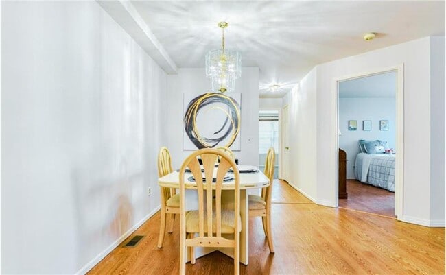 Building Photo - 226 Bexley Ln