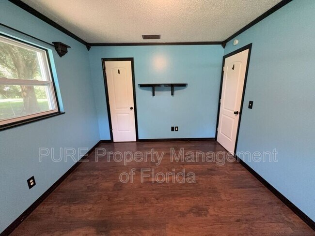 Building Photo - 12300 SE 128th Ct