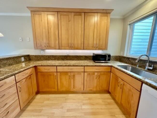 Building Photo - Moraga Property