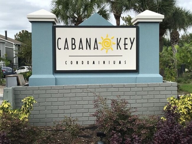 Building Photo - Wonderful 2/1 Condo - ** Move in Special HALF off your first months rent** Available Now !