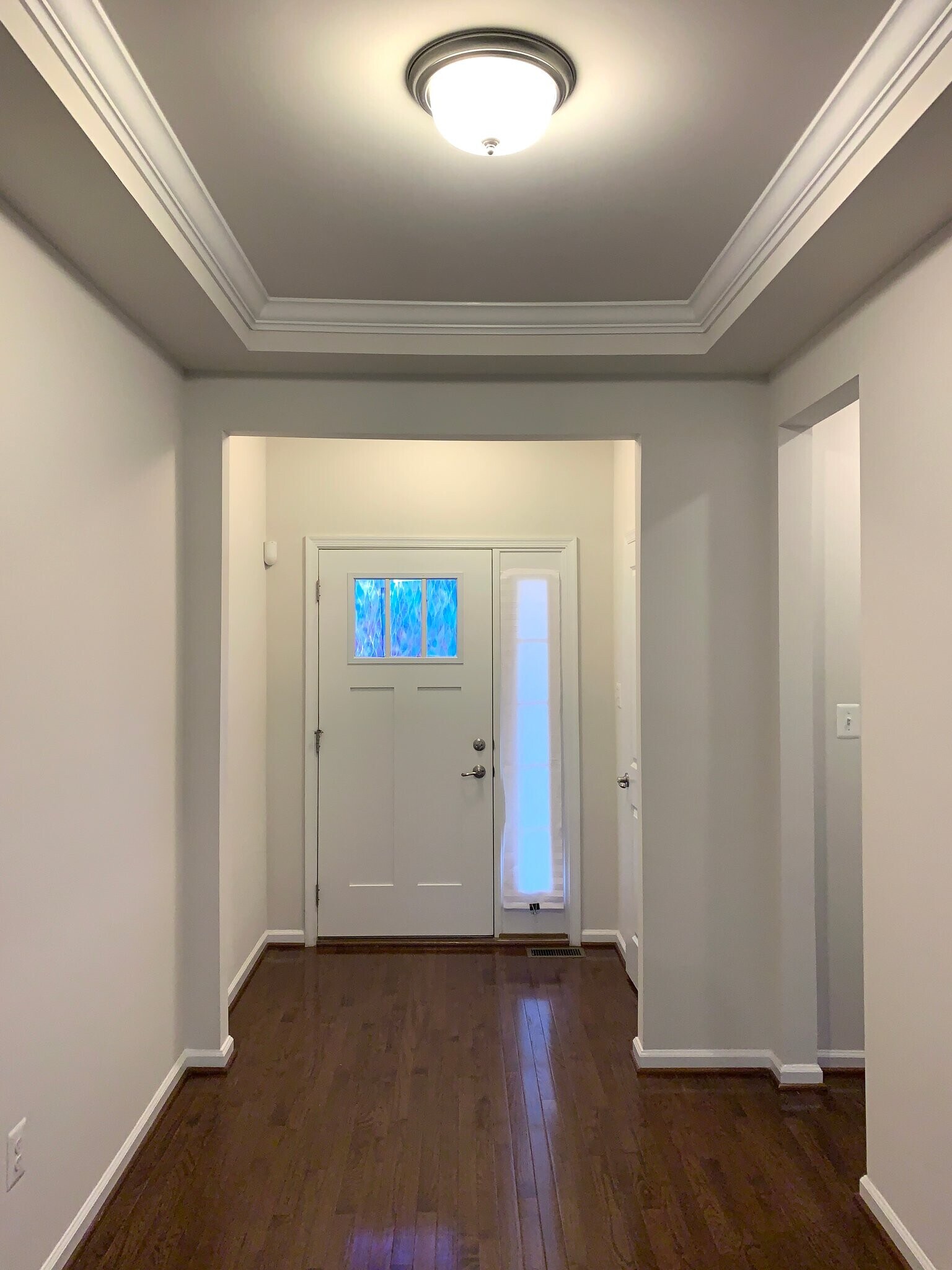 Building Photo - 771 Ravenwood Dr