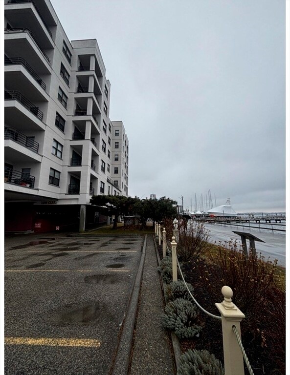 Building Photo - 1 A St