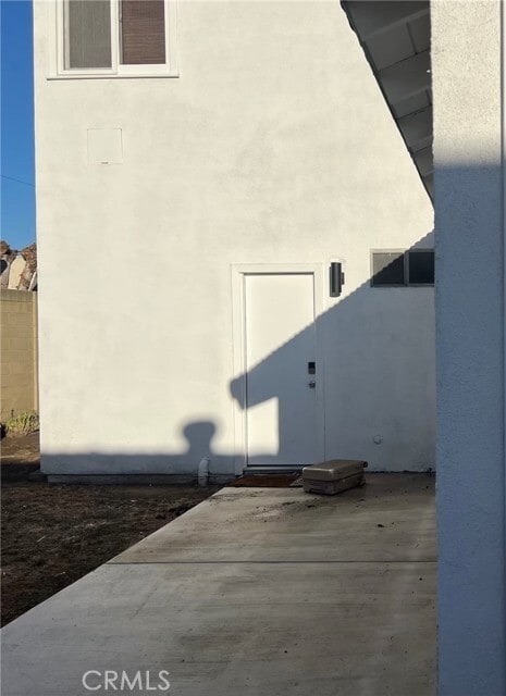 Building Photo - 425 Lewis Pl