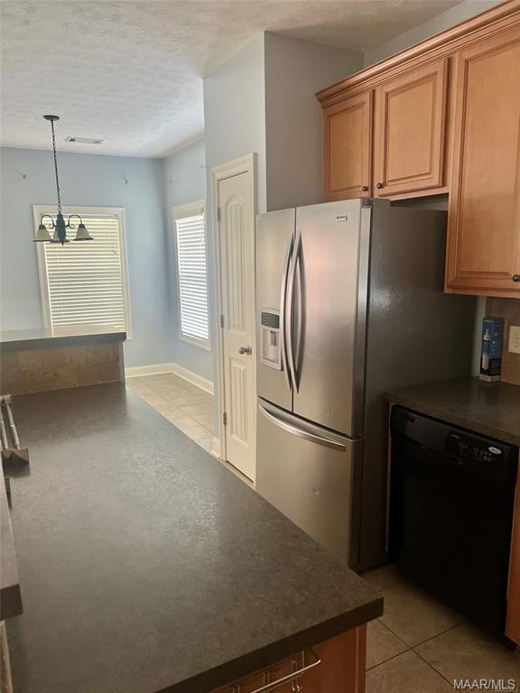 Building Photo - 730 Kingsley Dr