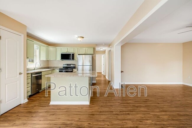 Building Photo - 56 Buffalo St