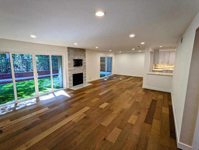 Building Photo - 2510 Almaden Ct