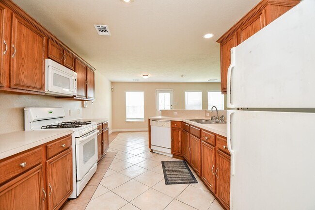 Building Photo - 6626 Barker Bend Ln