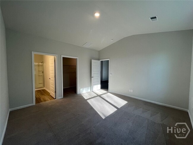Building Photo - 149 Holloway Hl