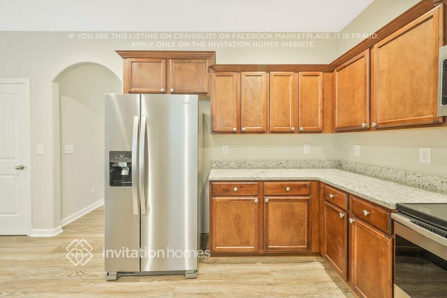 Building Photo - 333 Sarava Ln