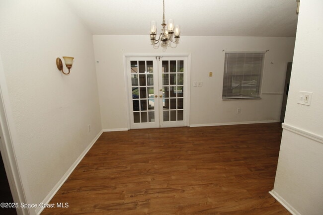 Building Photo - 1735 Hazelton St NW